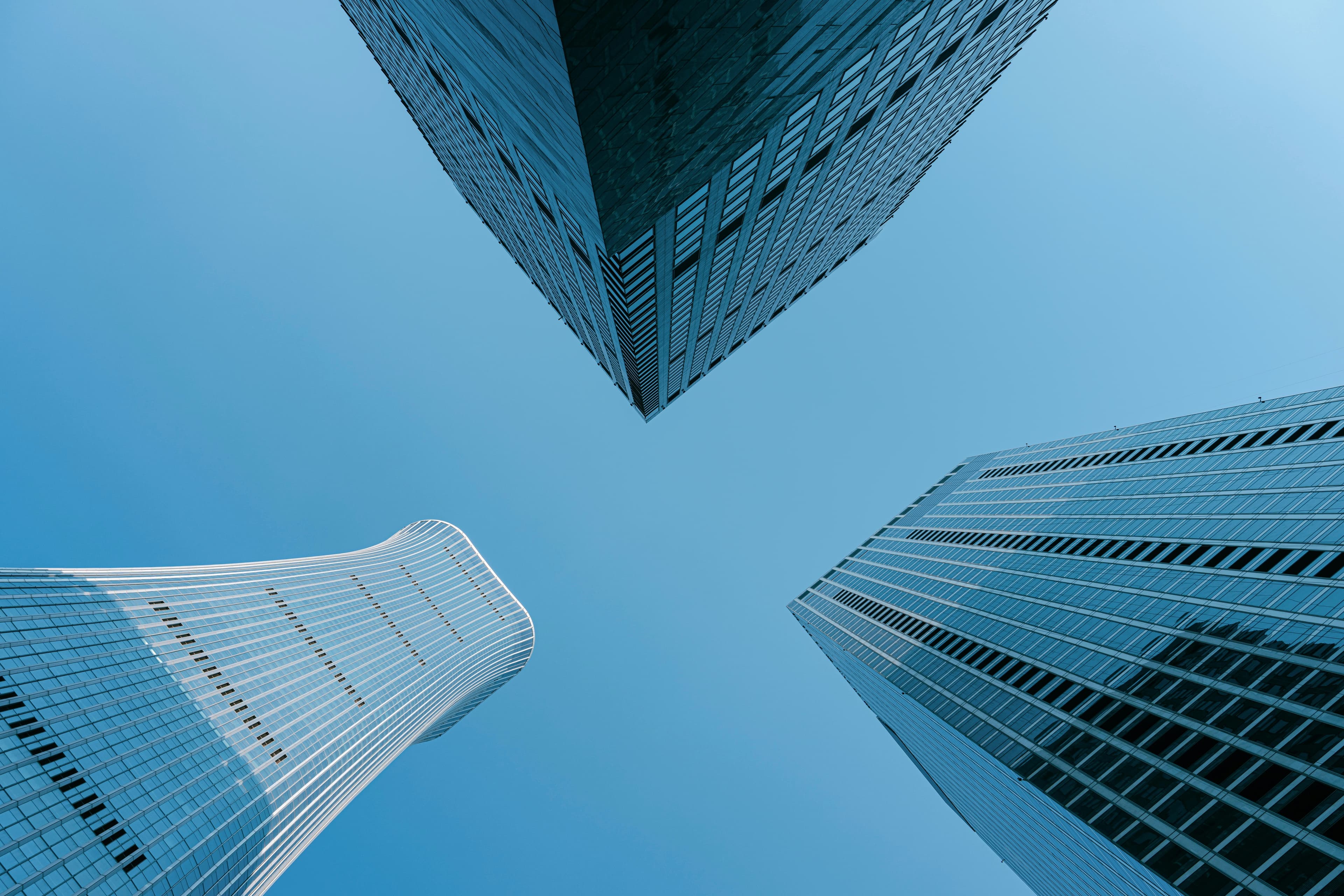 Croissance financière maîtrisée